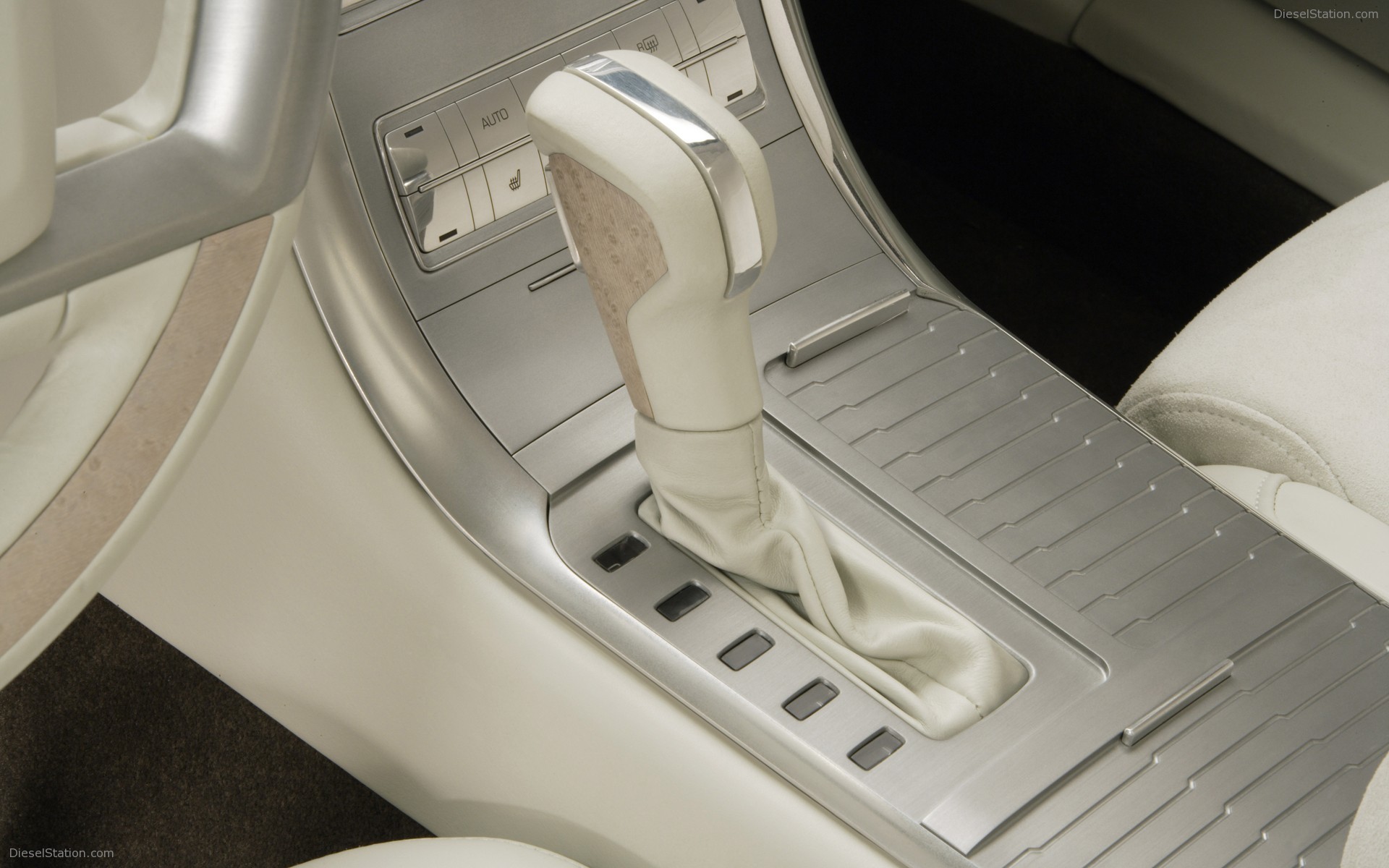 Lincoln MKS Concept